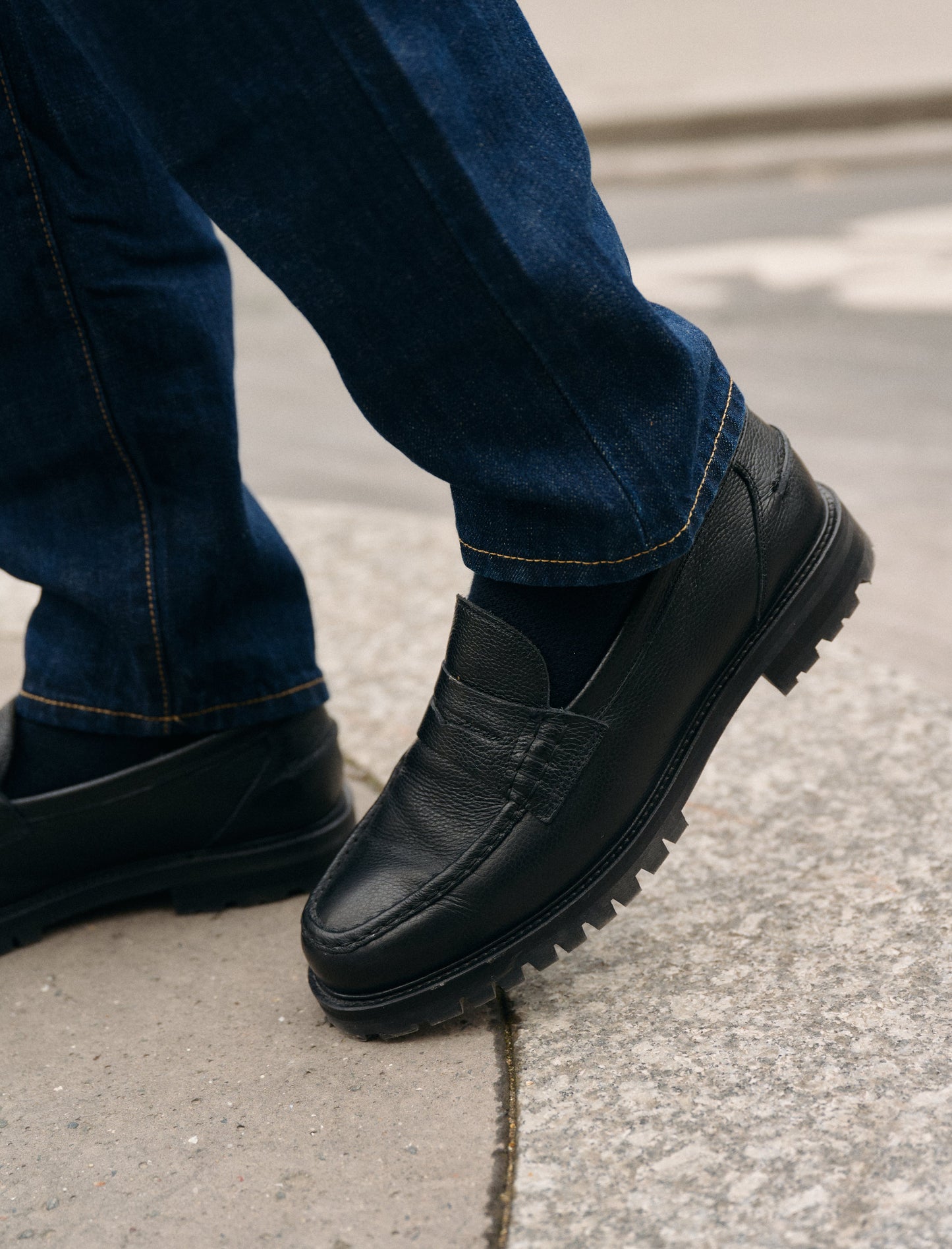 Marco - Schwarz geprägtes Leder