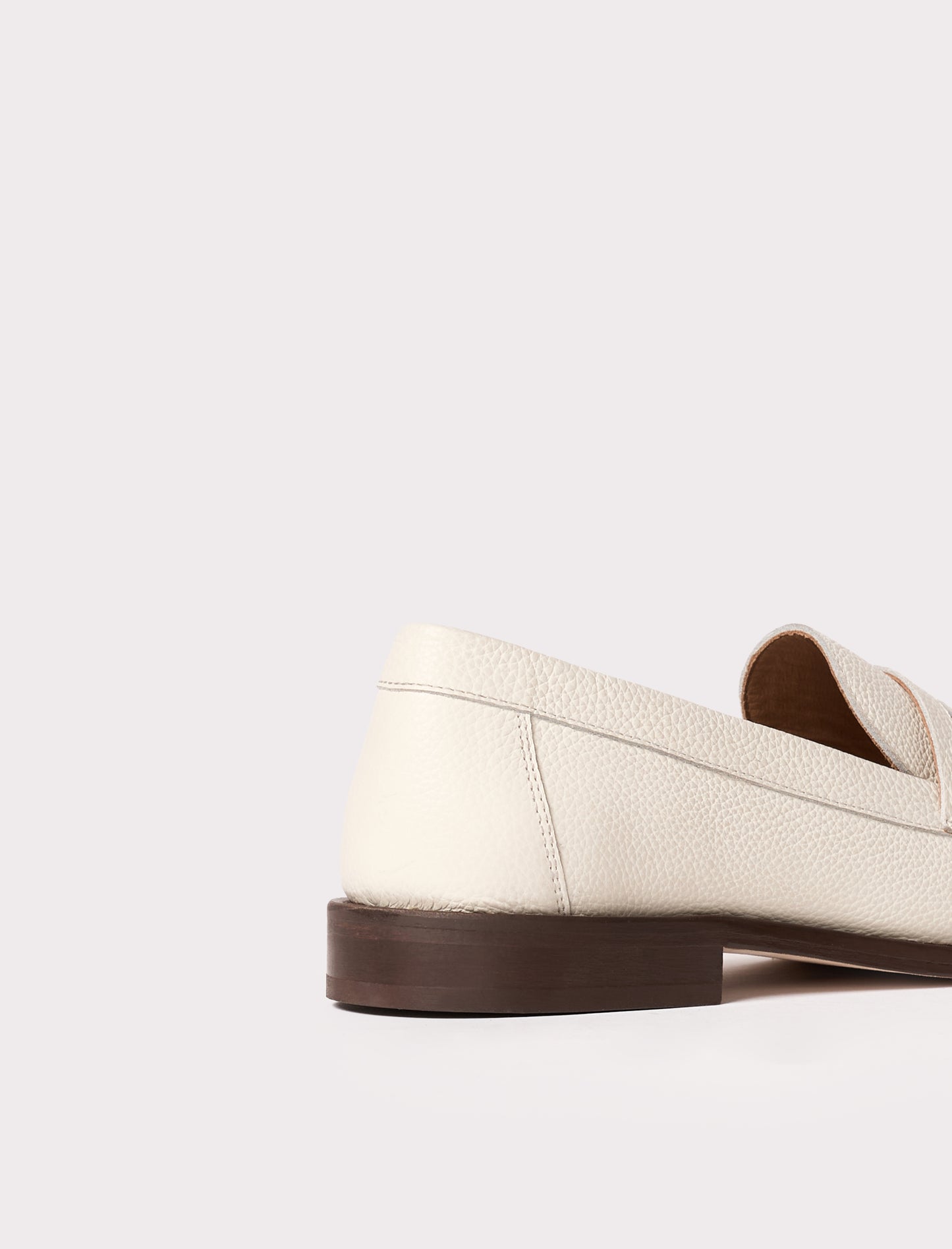 Mona - Ivory grained