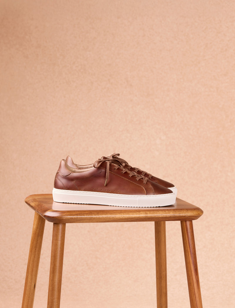 Billy V4 - Havana - Image principale