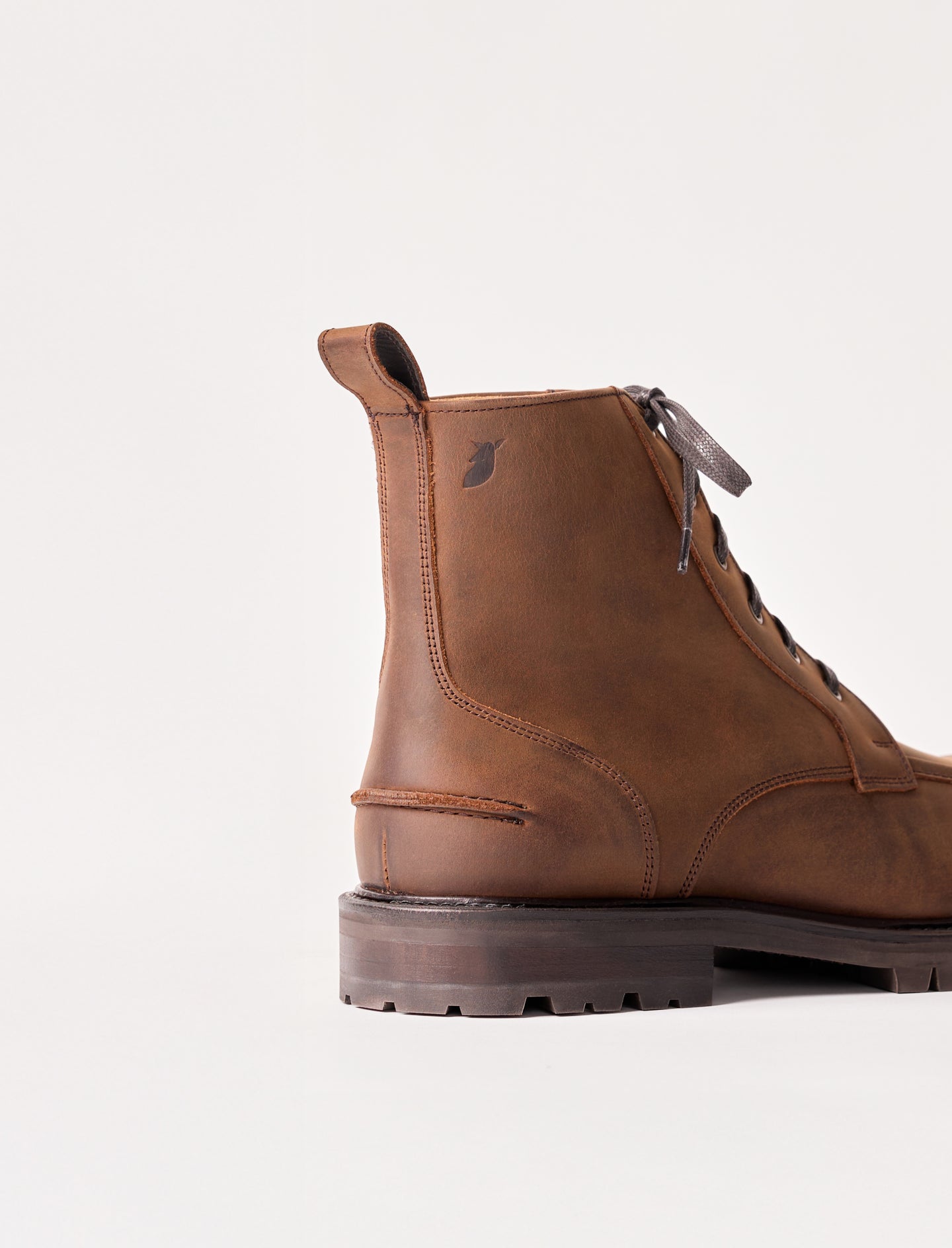 bottines en cuir gras café pour homme
