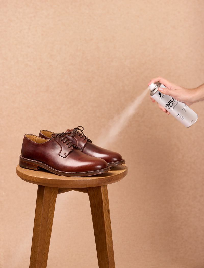 Renovating oil - Image principale