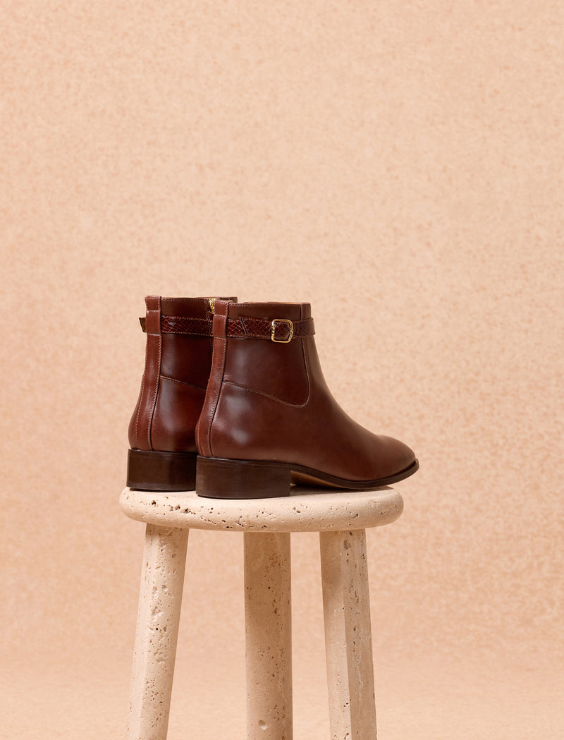 Céline - Brown  - Image principale