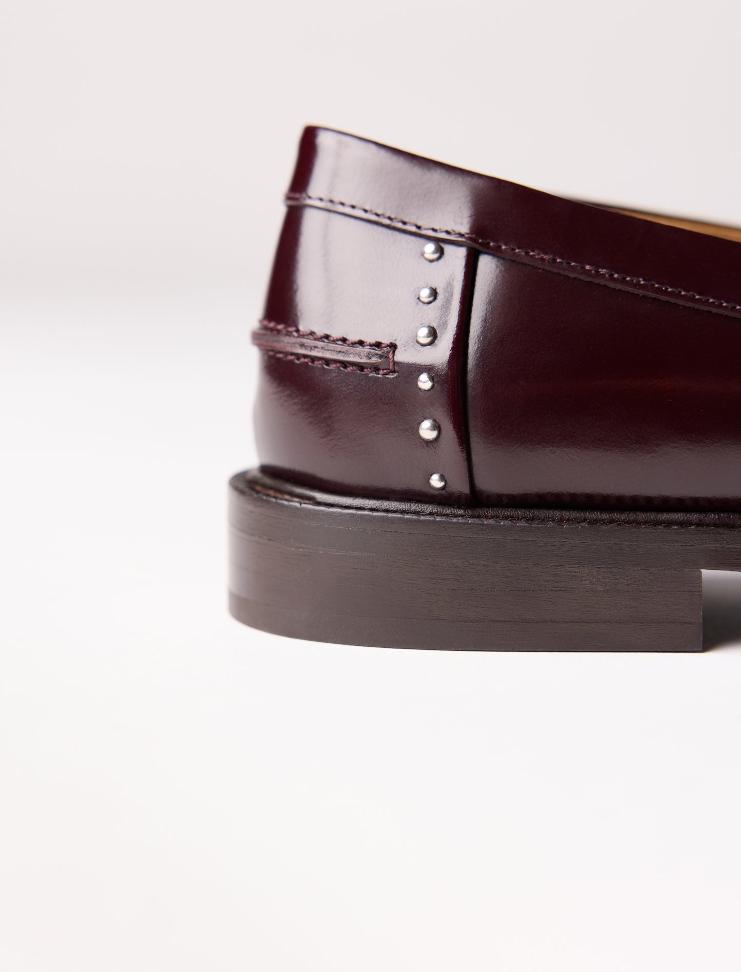 Betty – glasiertes Aubergine 