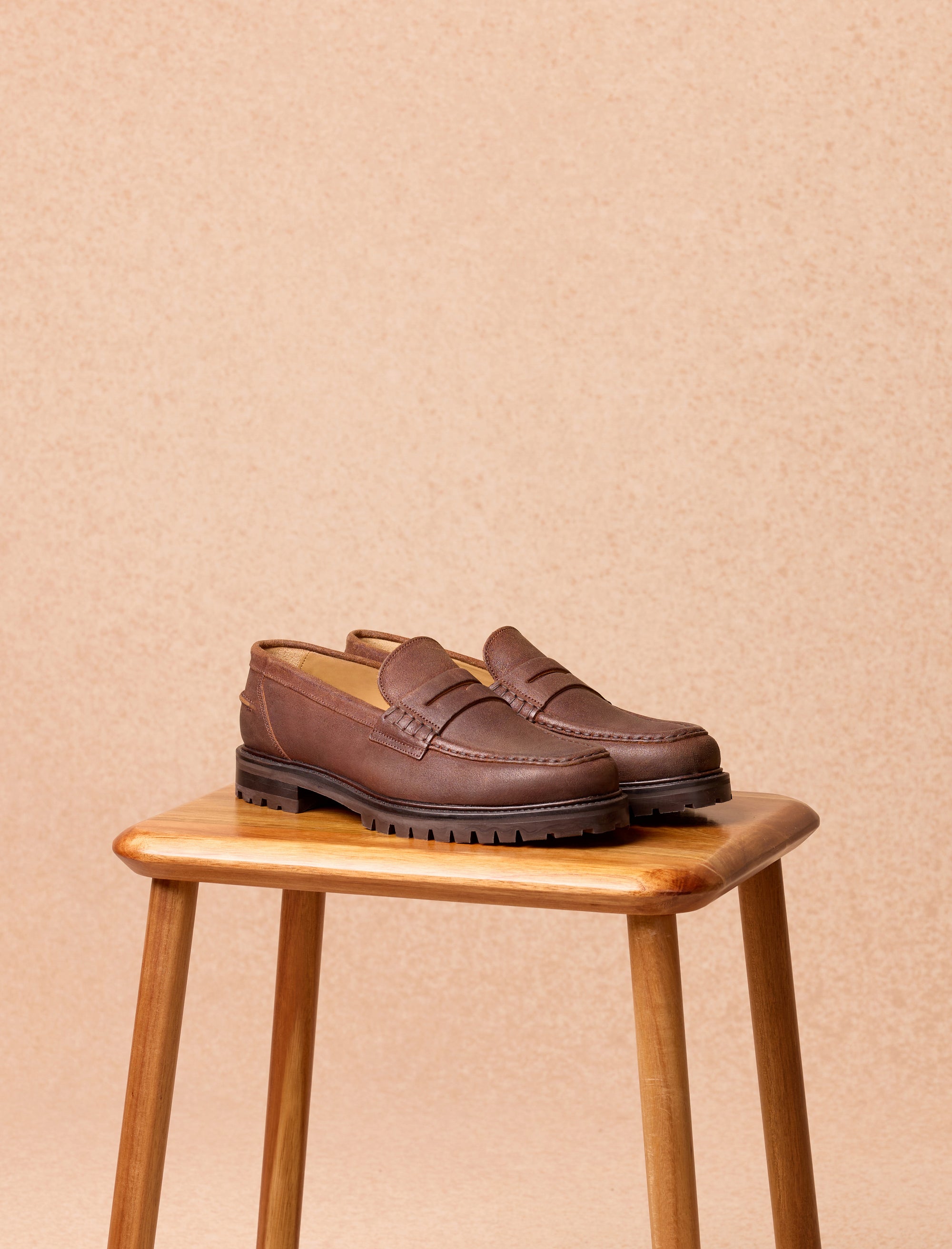 sneakers en cuir brun pour homme
