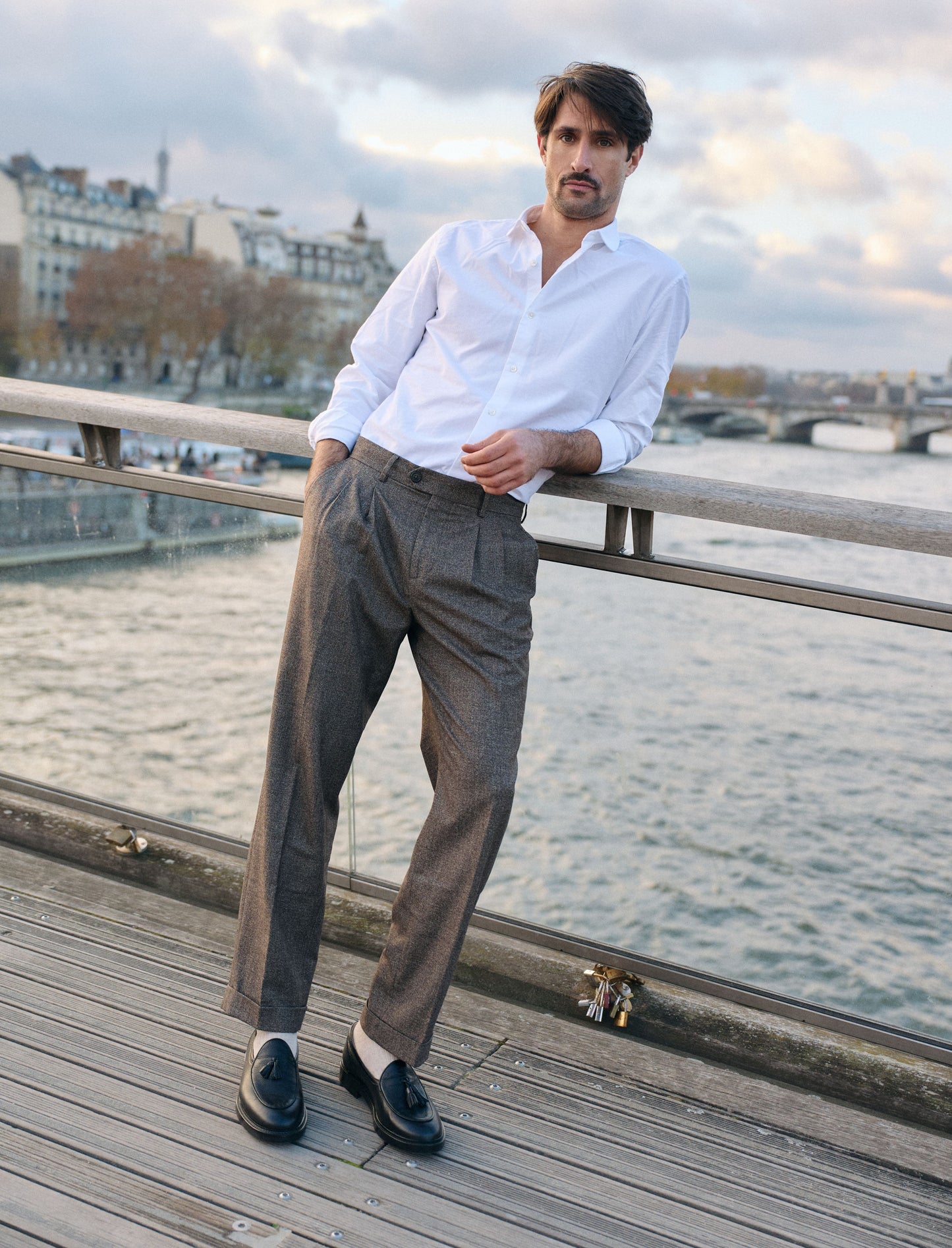 Paul - Schwarz genarbtes Leder 