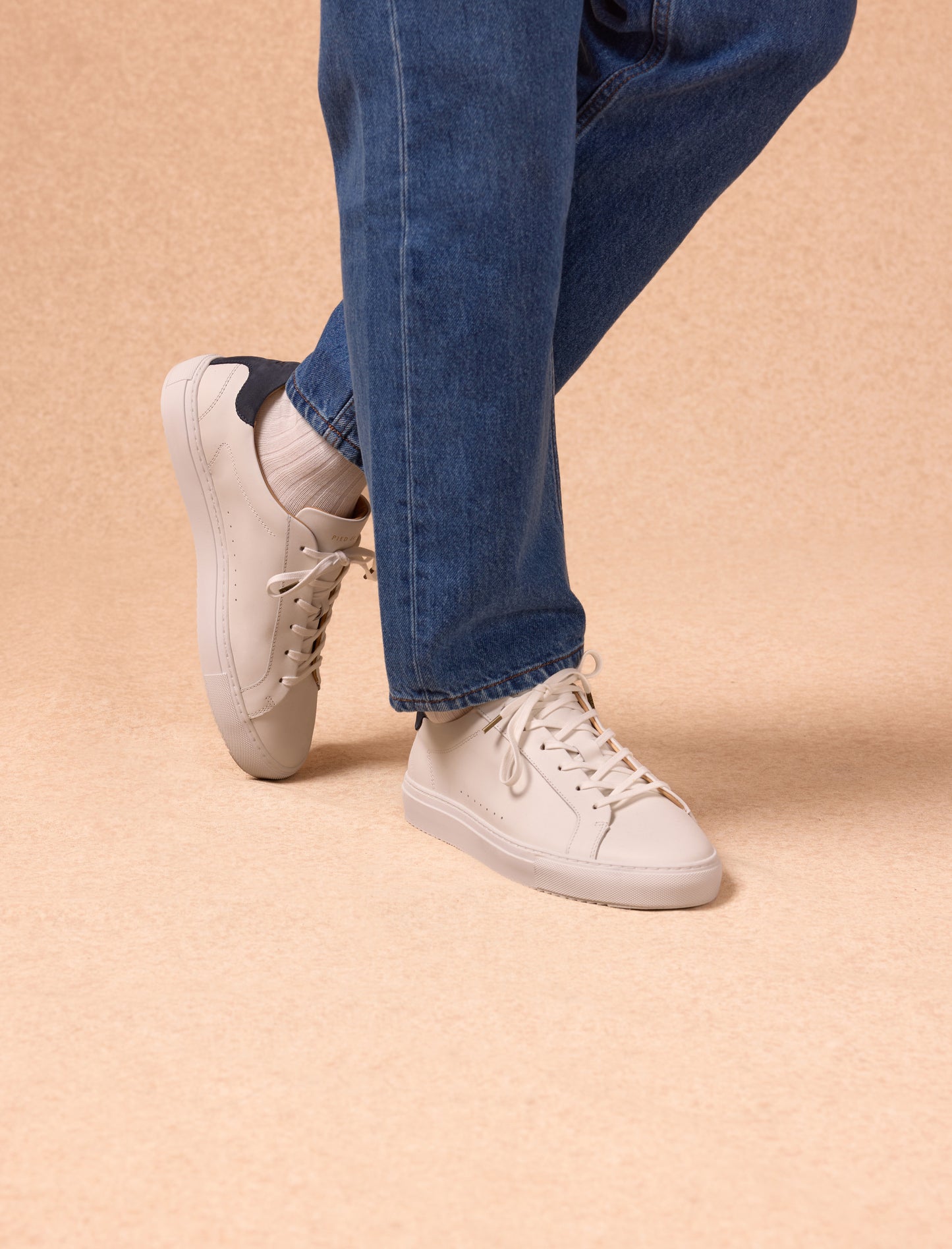 Billy V4 - Blanc & bleu