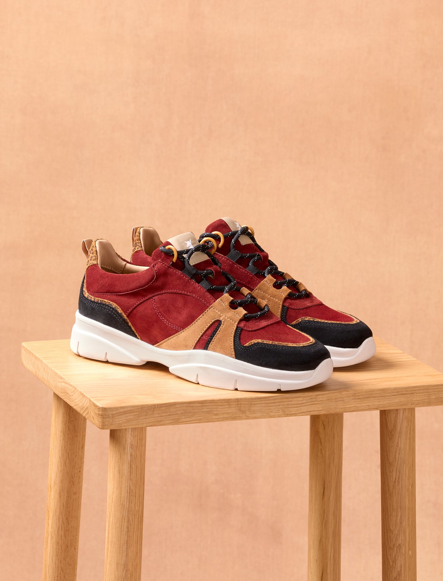 Paola - Garnet & Leopard 