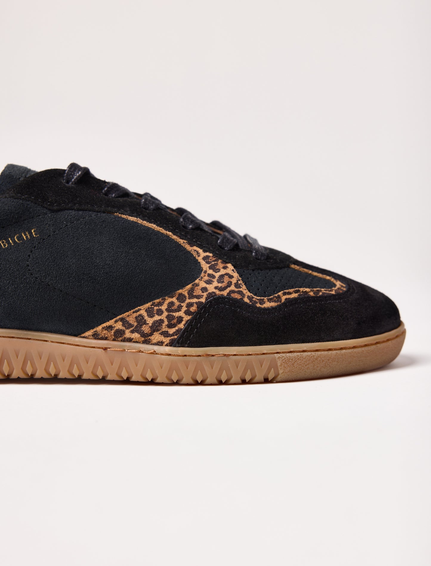 Romy - Black & Leopard 