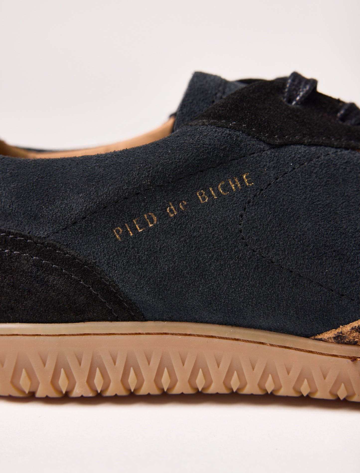 Romy - Black & Leopard 