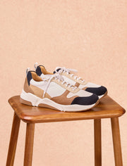 Running Thelma - White and caramel 