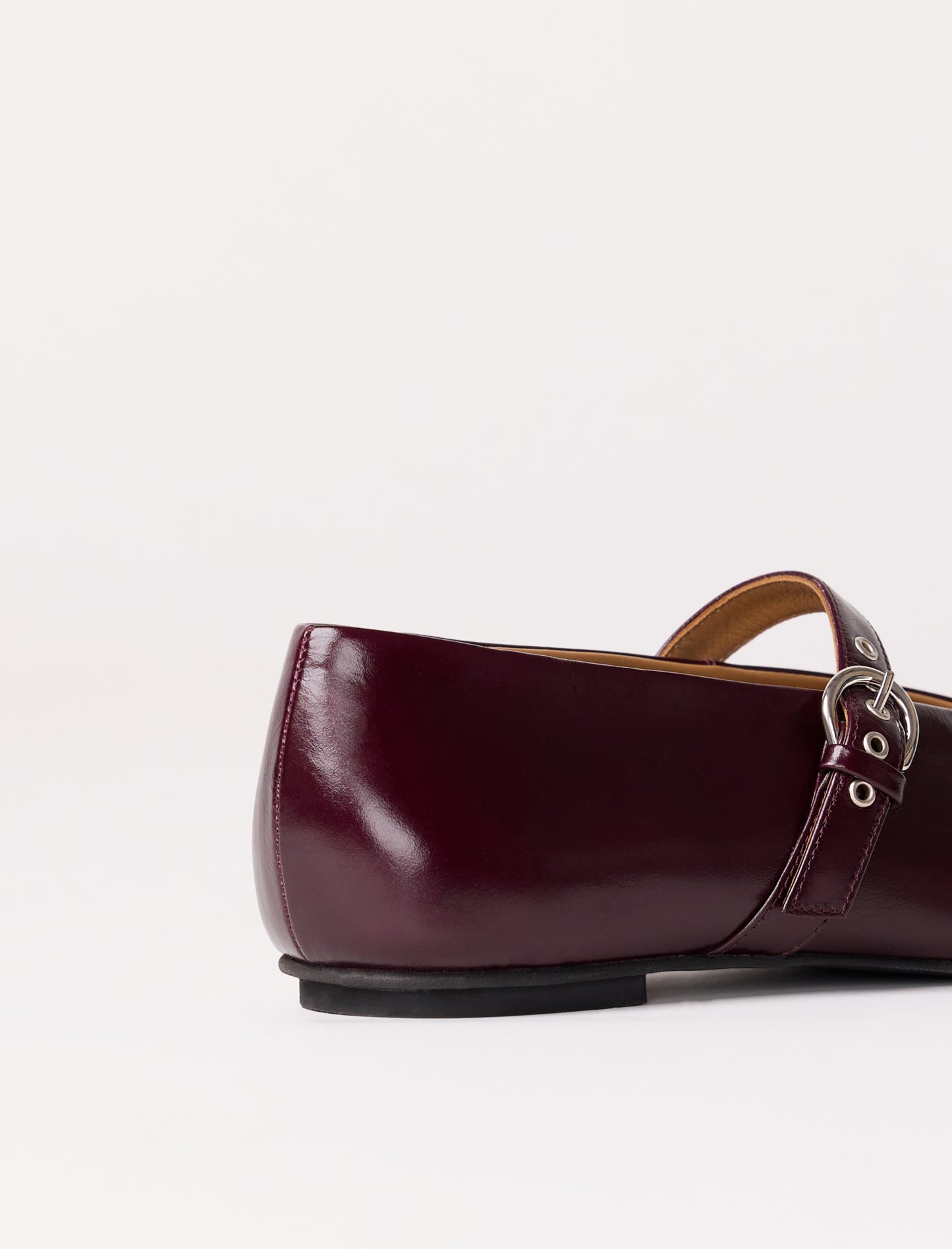 Juni – Aubergine 