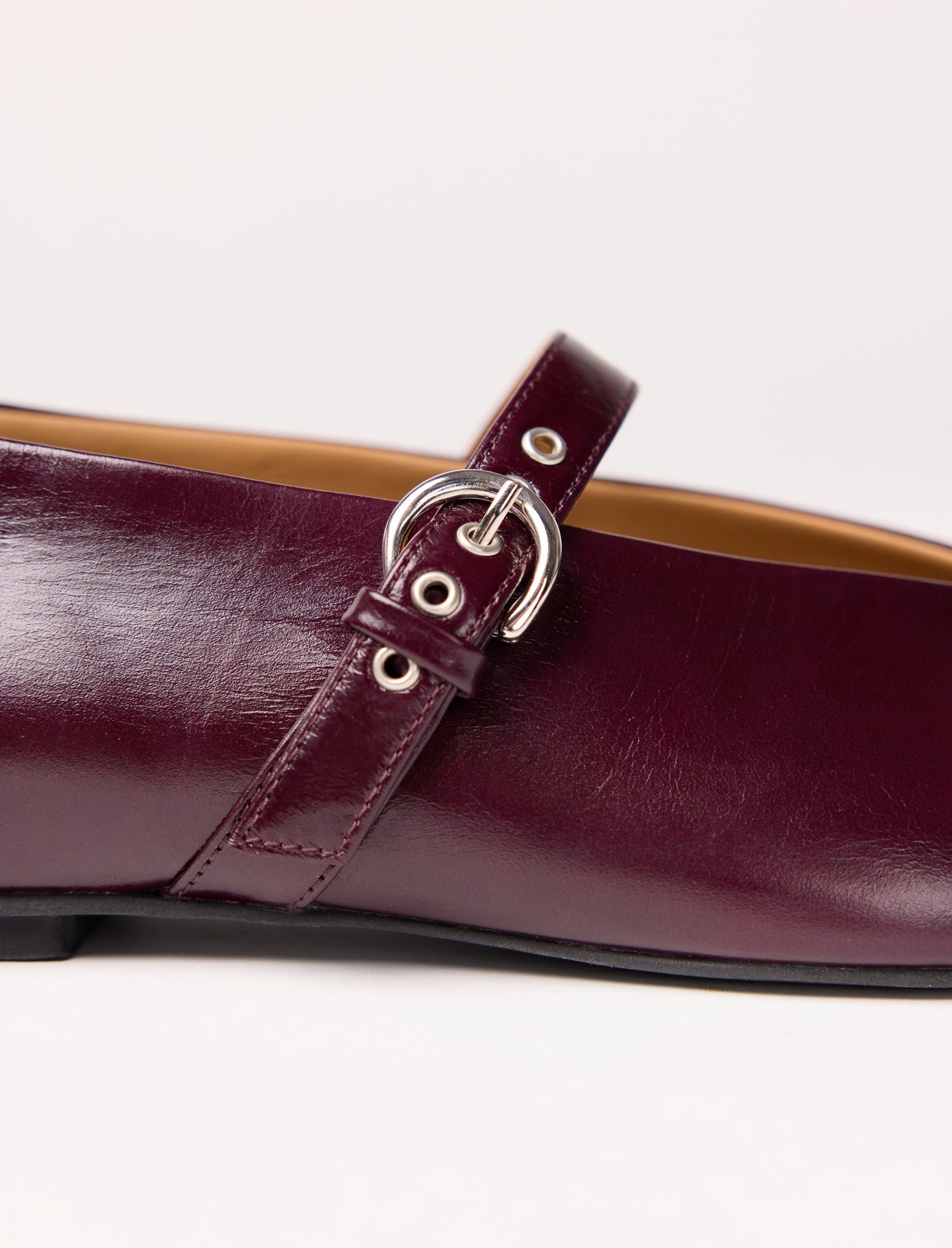 Juni – Aubergine 