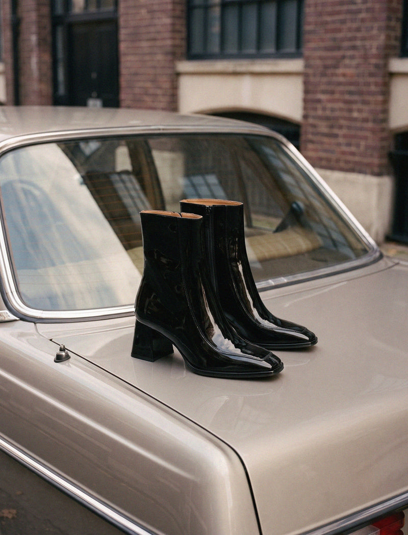 Sandalwood - Black patent  - Image principale