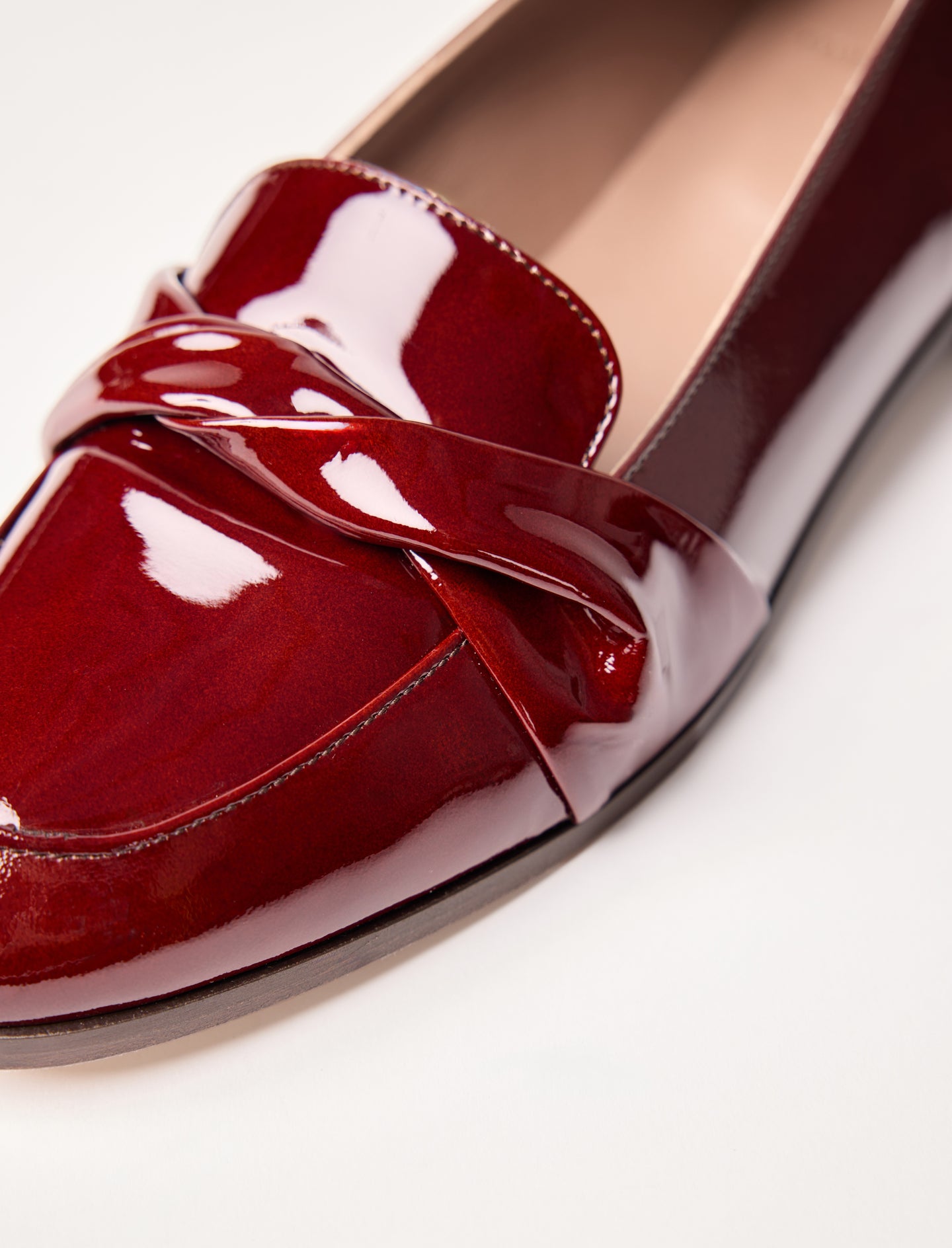 mocassins en cuir verni pour femme